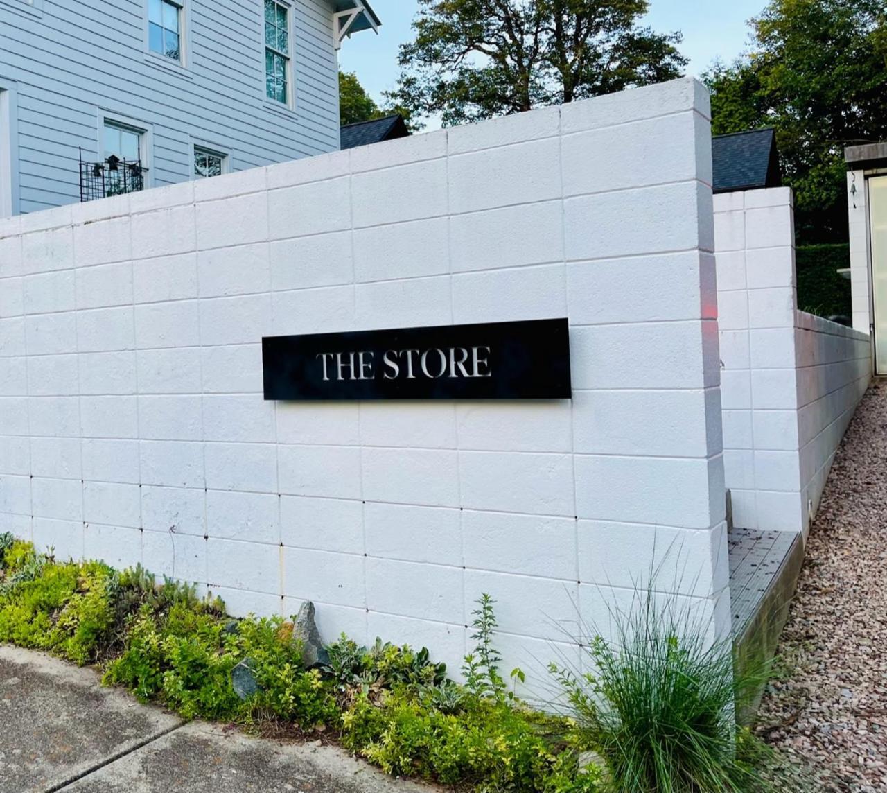 The Store Raleigh Exterior photo